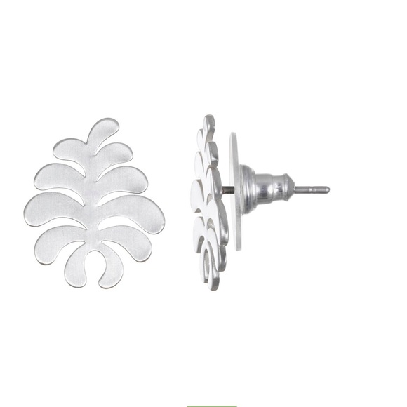 LC Lauren Conrad Jewelry - LC Lauren Conrad Silver Tone Fern Nickel Free